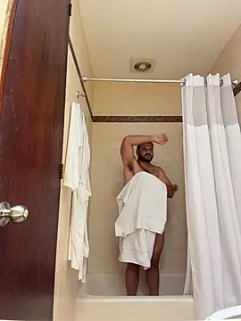 JonJ0 online show from 8, 3, 2026