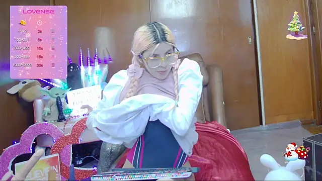 Skinygirl online show from 16, 3, 2025