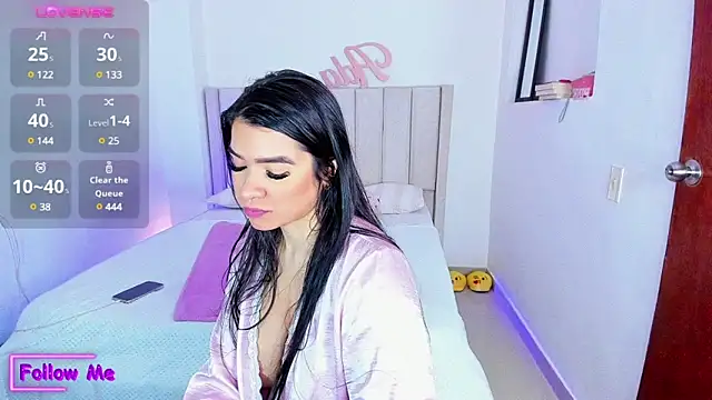 Snapshot of sheirysex_ chatting on 24, 2, 2025 sheirysex  online show from 24, 2, 2025