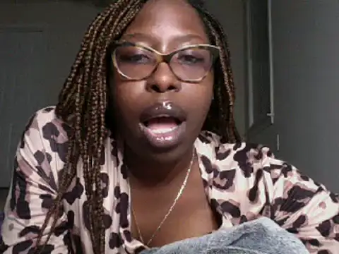 MadamIndigo online show from 14, 3, 2025