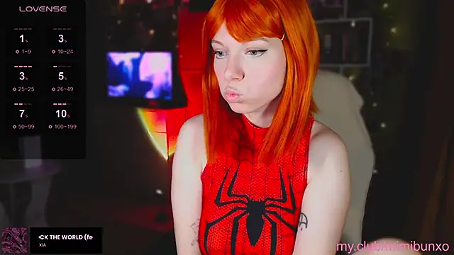 Snapshot of freya_sunny chatting on 18, 12, 2025 freya sunny online show from 18, 12, 2025