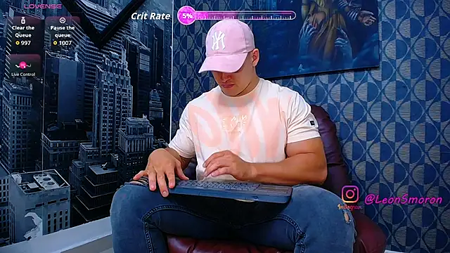 Snapshot of Leonsmoron chatting on 16, 5, 2026 Leonsmoron online show from 16, 5, 2026