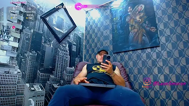 Snapshot of Leonsmoron chatting on 25, 5, 2026 Leonsmoron online show from 25, 5, 2026