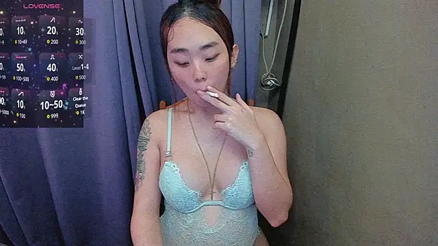 MissAyaCollins online show from 20, 9, 2025