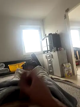 oroszlanw online show from 17, 11, 2025