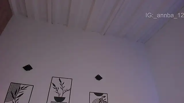 annie barozzi online show from 4, 4, 2026