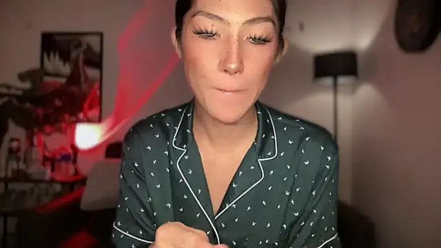 Bella Gordon online show from 7, 6, 2026
