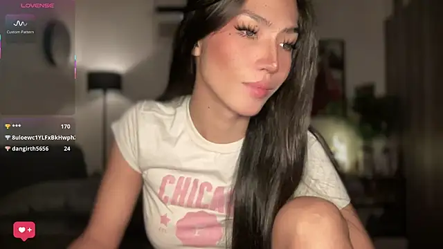 Snapshot of Bella_Gordon chatting on 25, 7, 2026 Bella Gordon online show from 25, 7, 2026