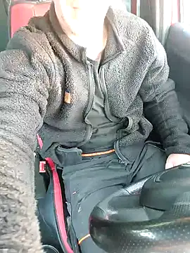 Xcoquinx online show from 4, 2, 2025