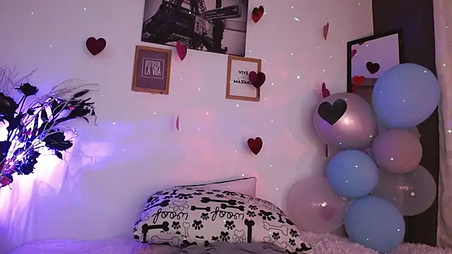 Gin Zc online show from 4, 2, 2025