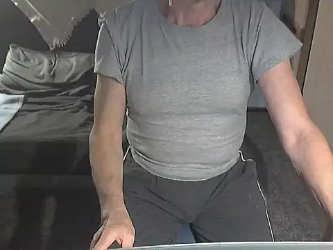 kiam471 online show from 23, 12, 2024