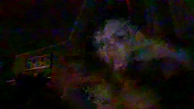 Snapshot of hollyg221 chatting on 8, 6, 2026 hollyg221 online show from 8, 6, 2026