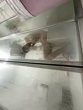 Snapshot of boyygirlls chatting on 4, 10, 2025 boyygirlls online show from 4, 10, 2025