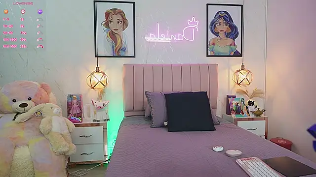 dani parker  online show from 4, 4, 2026