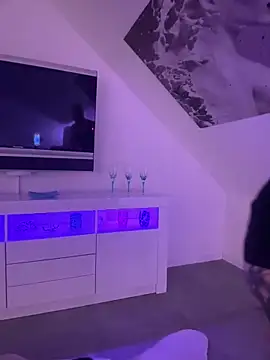 German Milf online show from 2, 3, 2025