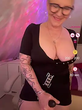 German Milf online show from 21, 5, 2026
