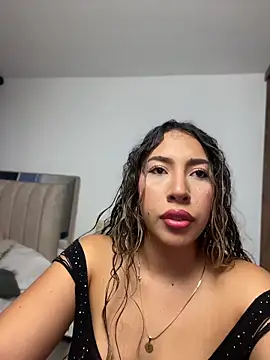 Snapshot of daniela_henao chatting on 5, 2, 2026 daniela henao online show from 5, 2, 2026