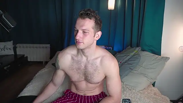 VIktorSecret online show from 24, 11, 2025