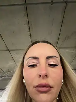 Snapshot of EmaSalis chatting on 17, 2, 2026 EmaSalis online show from 17, 2, 2026