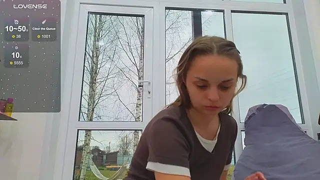 Misss Vikk online show from 15, 4, 2026