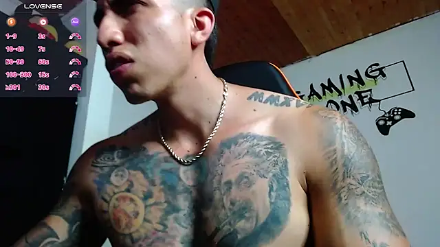 Snapshot of Adam_Hudsond chatting on 25, 1, 2025 Adam Hudsond online show from 25, 1, 2025