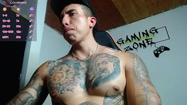 Snapshot of Adam_Hudsond chatting on 14, 2, 2025 Adam Hudsond online show from 14, 2, 2025