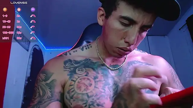 Snapshot of Adam_Hudsond chatting on 18, 3, 2025 Adam Hudsond online show from 18, 3, 2025