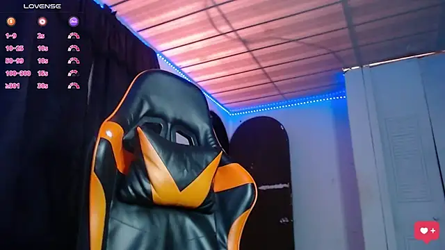 Snapshot of Adam_Hudsond chatting on 22, 9, 2025 Adam Hudsond online show from 22, 9, 2025