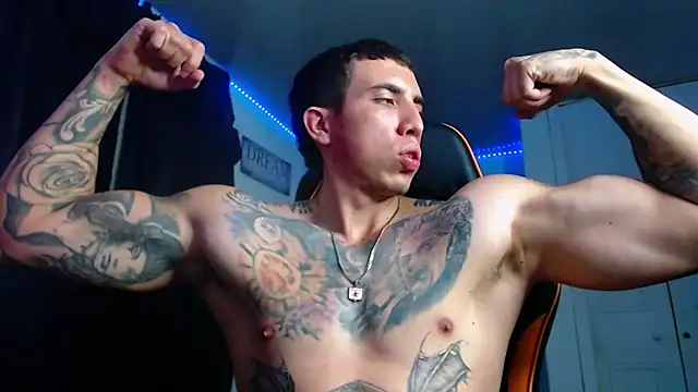 Snapshot of Adam_Hudsond chatting on 29, 10, 2025 Adam Hudsond online show from 29, 10, 2025