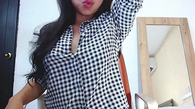 Snapshot of Sweet_baby_hellen chatting on 22, 1, 2025 Sweet baby hellen online show from 22, 1, 2025