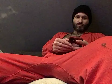 Snapshot of GhetTOfag_ chatting on 9, 1, 2025 GhetTOfag online show from 9, 1, 2025