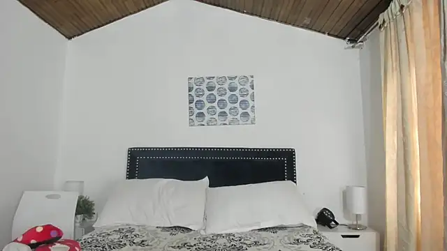 ZulyMichels online show from 6, 3, 2025