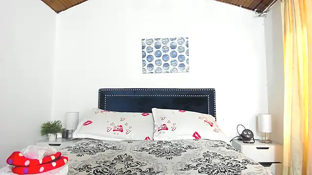 ZulyMichels online show from 21, 3, 2025