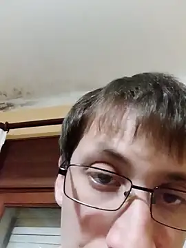 Snapshot of White_rabbit_ chatting on 5, 12, 2024 White rabbit  online show from 5, 12, 2024