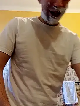 Snapshot of White_rabbit_ chatting on 25, 1, 2025 White rabbit  online show from 25, 1, 2025