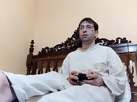 Snapshot of White_rabbit_ chatting on 28, 2, 2025 White rabbit  online show from 28, 2, 2025