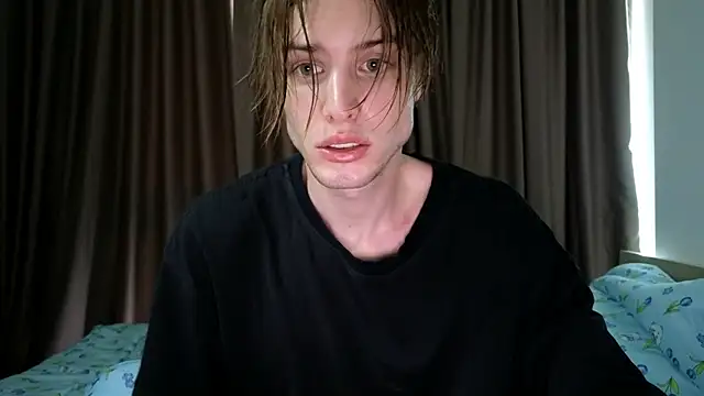 Snapshot of Cryptikov chatting on 25, 12, 2024 Cryptikov online show from 25, 12, 2024