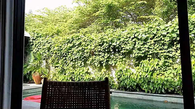 Snapshot of Cryptikov chatting on 5, 3, 2025 Cryptikov online show from 5, 3, 2025