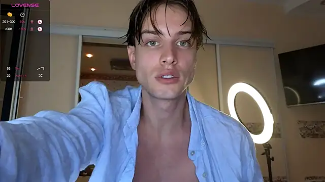 Snapshot of Cryptikov chatting on 9, 9, 2025 Cryptikov online show from 9, 9, 2025