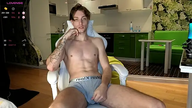 Snapshot of Cryptikov chatting on 23, 9, 2025 Cryptikov online show from 23, 9, 2025