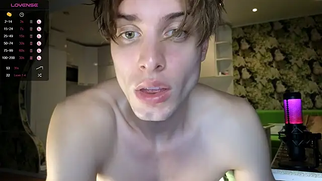 Snapshot of Cryptikov chatting on 30, 9, 2025 Cryptikov online show from 30, 9, 2025