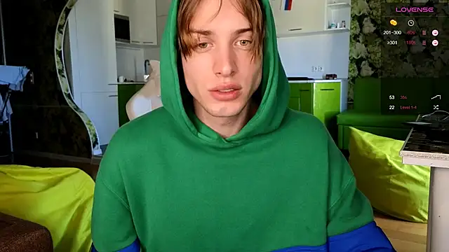 Snapshot of Cryptikov chatting on 17, 10, 2025 Cryptikov online show from 17, 10, 2025