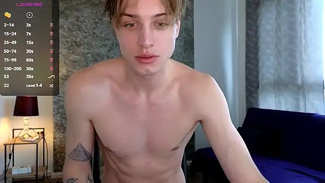 Snapshot of Cryptikov chatting on 11, 11, 2025 Cryptikov online show from 11, 11, 2025