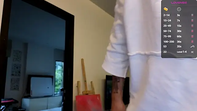 Snapshot of Cryptikov chatting on 24, 11, 2025 Cryptikov online show from 24, 11, 2025