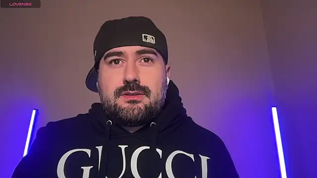 Snapshot of DominantTheo chatting on 9, 6, 2026 DominantTheo online show from 9, 6, 2026