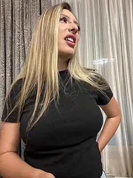 Snapshot of Eva_Ryen chatting on 21, 9, 2025 Eva Ryen online show from 21, 9, 2025