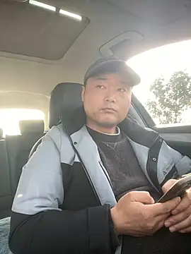 Snapshot of S00 chatting on 2, 1, 2025 S00 online show from 2, 1, 2025