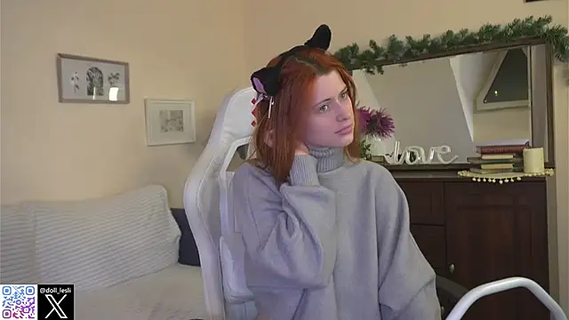 doll lesli online show from 23, 1, 2025