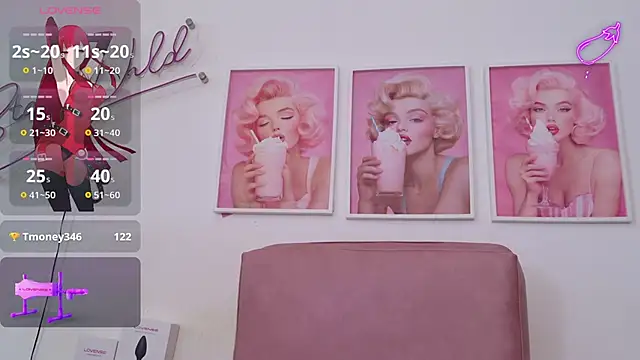 Adele LatinLady online show from 18, 4, 2026