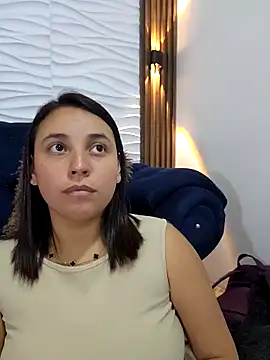 LizzRouse online show from 9, 3, 2026